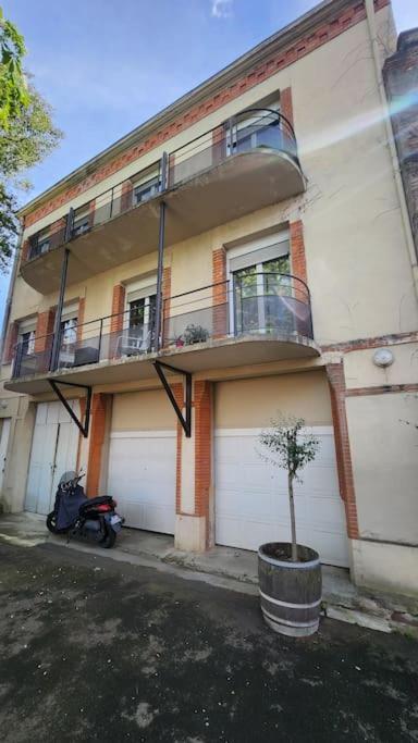 T3 Petit Confort - Proche Commodites - Parking Prive Toulouse Exterior photo